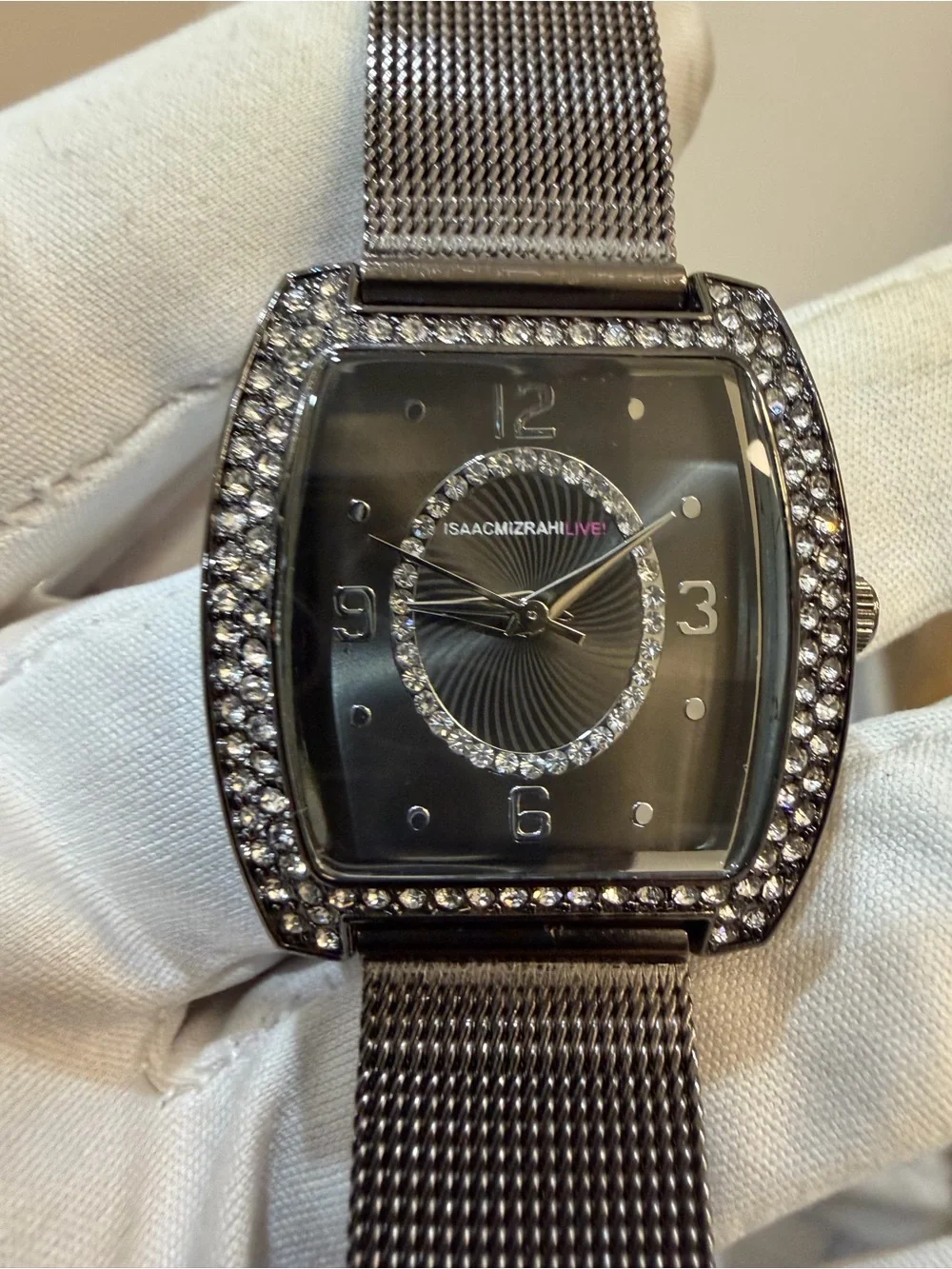 Isaac Mizrahi Live IMZ748 Womens Gunmetal Tonneau Crystal Watch Mesh Band PC21